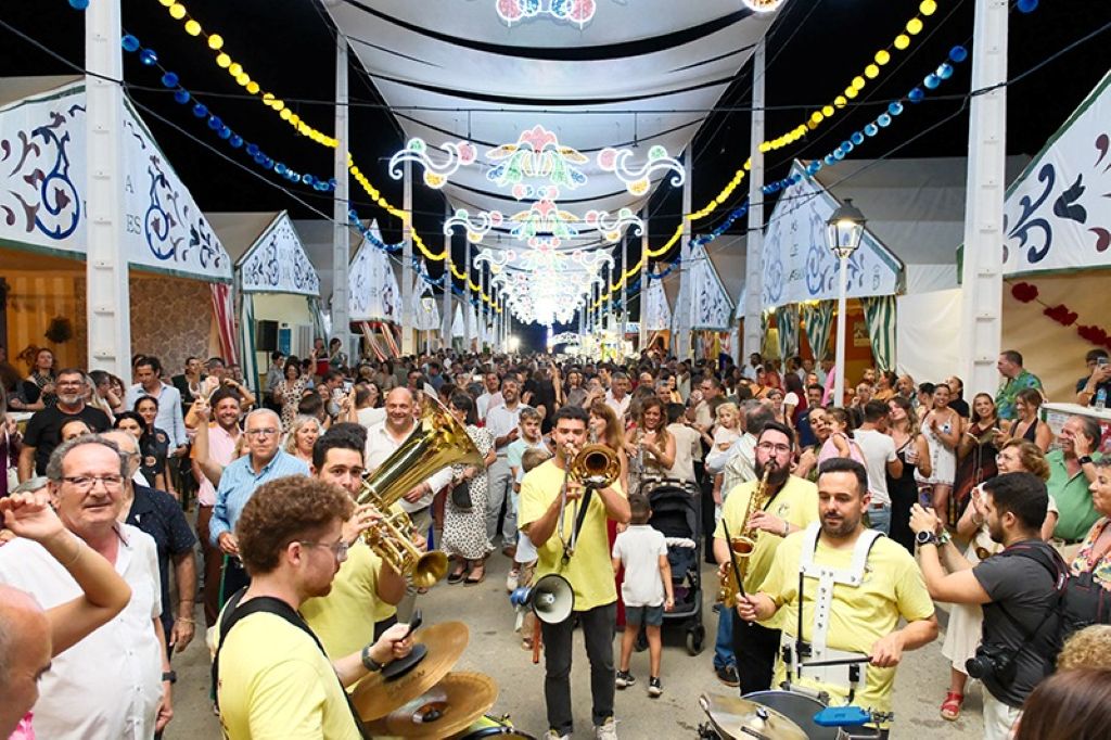 Todo listo en Gines para ‘la gran cita del  verano’: la Feria de San Ginés