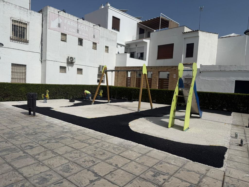Gelves continúa con su proyecto global de mejora de parques y zonas de juegos infantiles