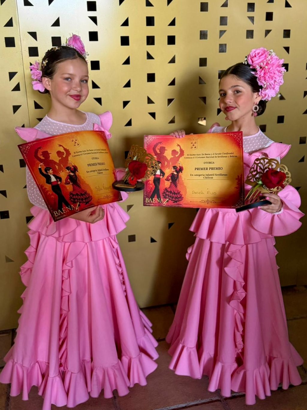 Daniela Rivas Romero y Sofía Rodríguez Perea se proclaman Campeonas de España en el Certamen Nacional de Sevillanas y Boleras